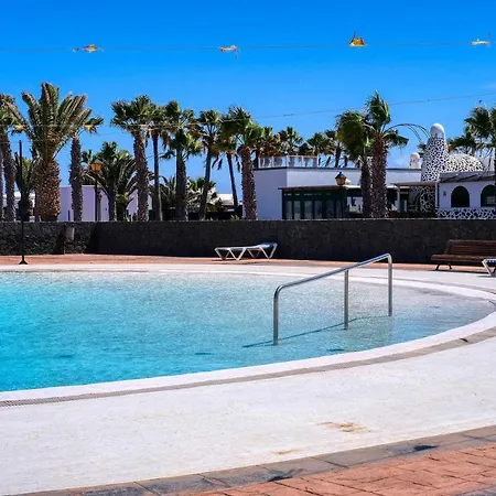 Apartamento Vacacional Shangrila Estudio En Complejo Con Piscina Playa Blanca (Lanzarote)